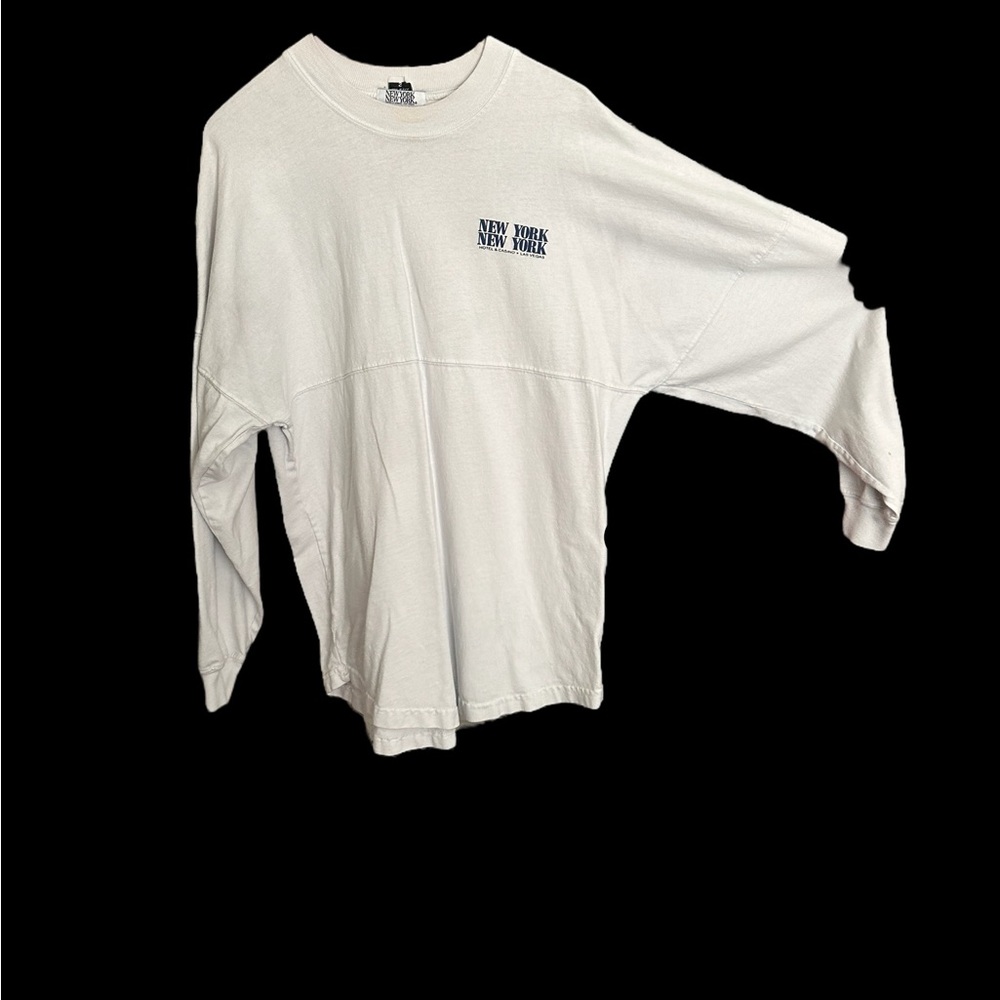 Long sleeve t-shirt